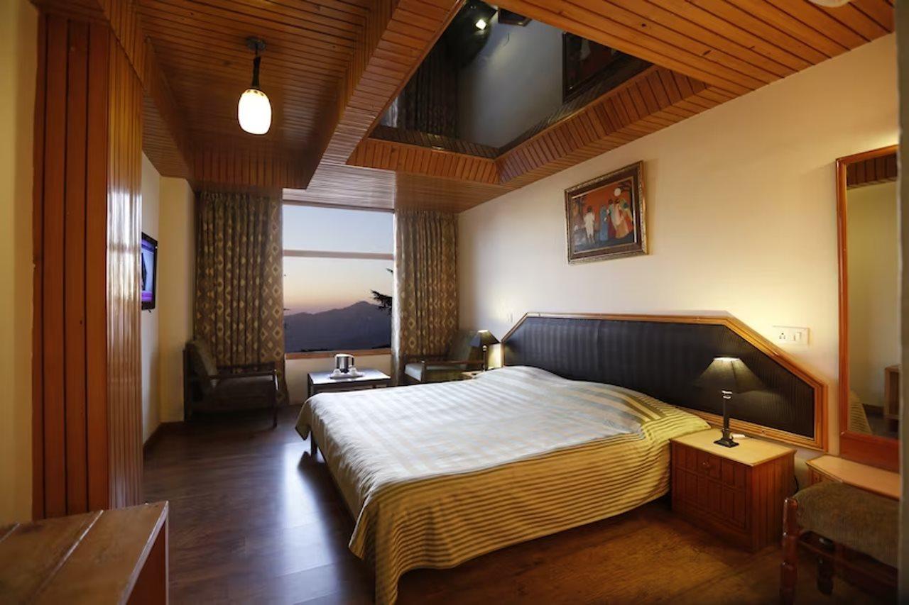 Shingar Hotel Шимла Экстерьер фото