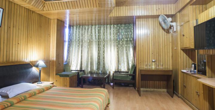Shingar Hotel Шимла Экстерьер фото
